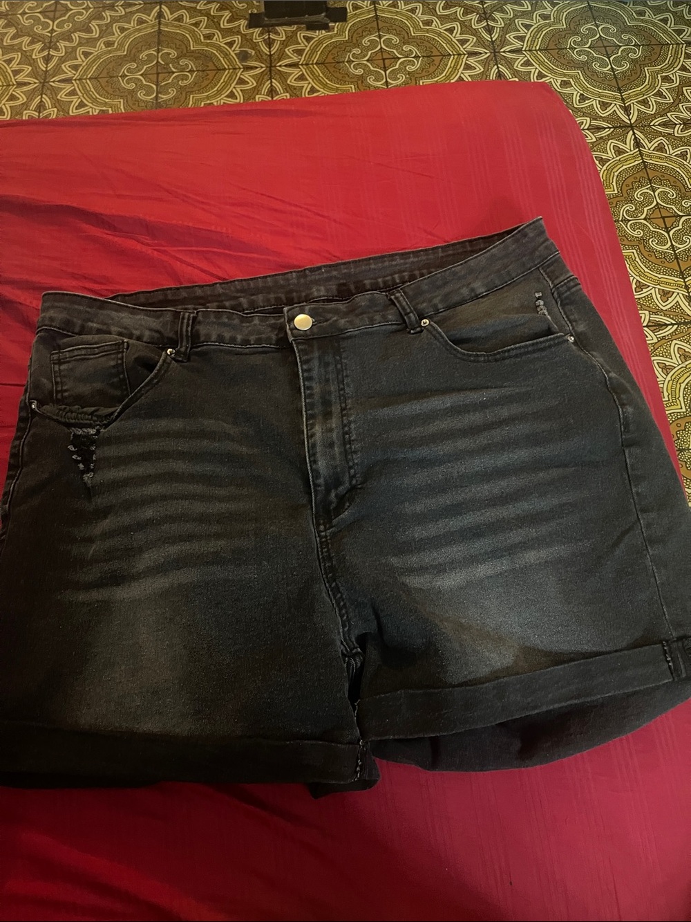 SHEIN Black High-Rise Rolled Hem Denim Shorts